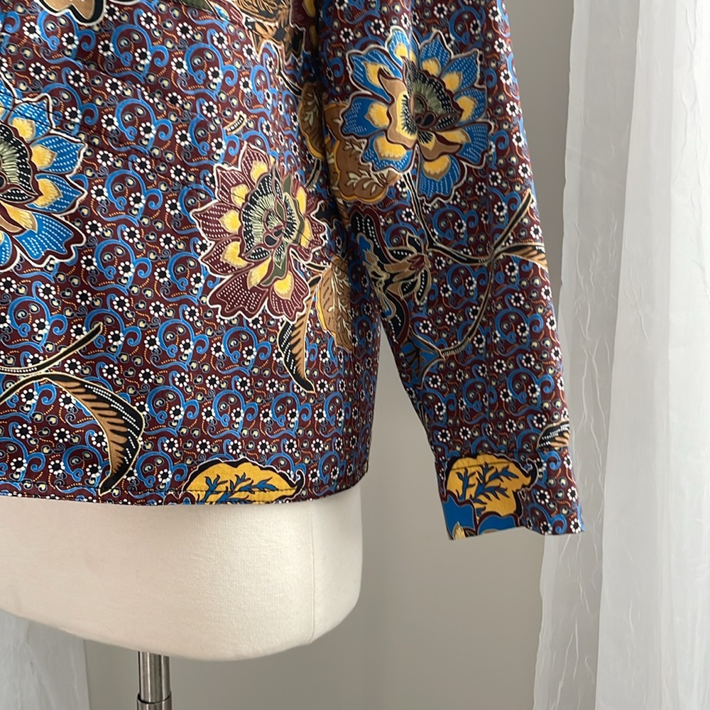 Floral Patterned Jacket - Picture 6 of 11
